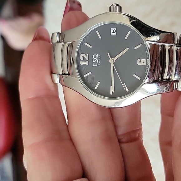 ESQ Swiss Quartz Stainless Steel Working UNISEX  WATCH - Picture 6 of 6